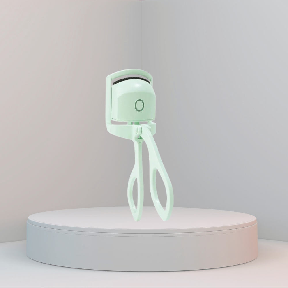 KARI — The Heated Eyelash Curler