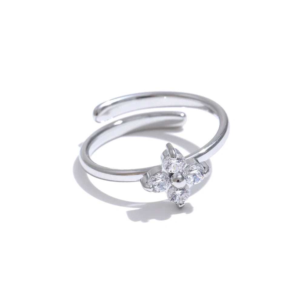 Zirconia flower Ring