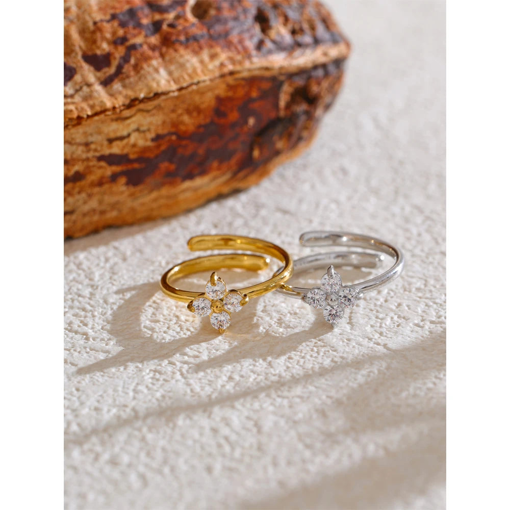 Zirconia flower Ring