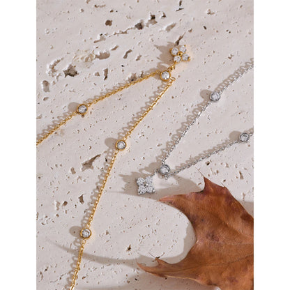 Zirconia flower Bloom Necklace