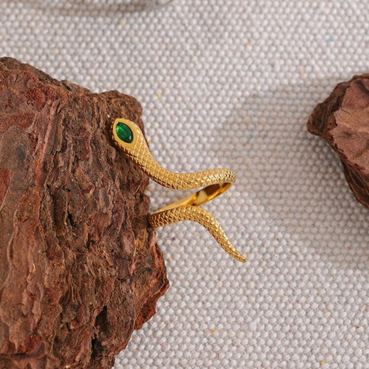 SNAKY
