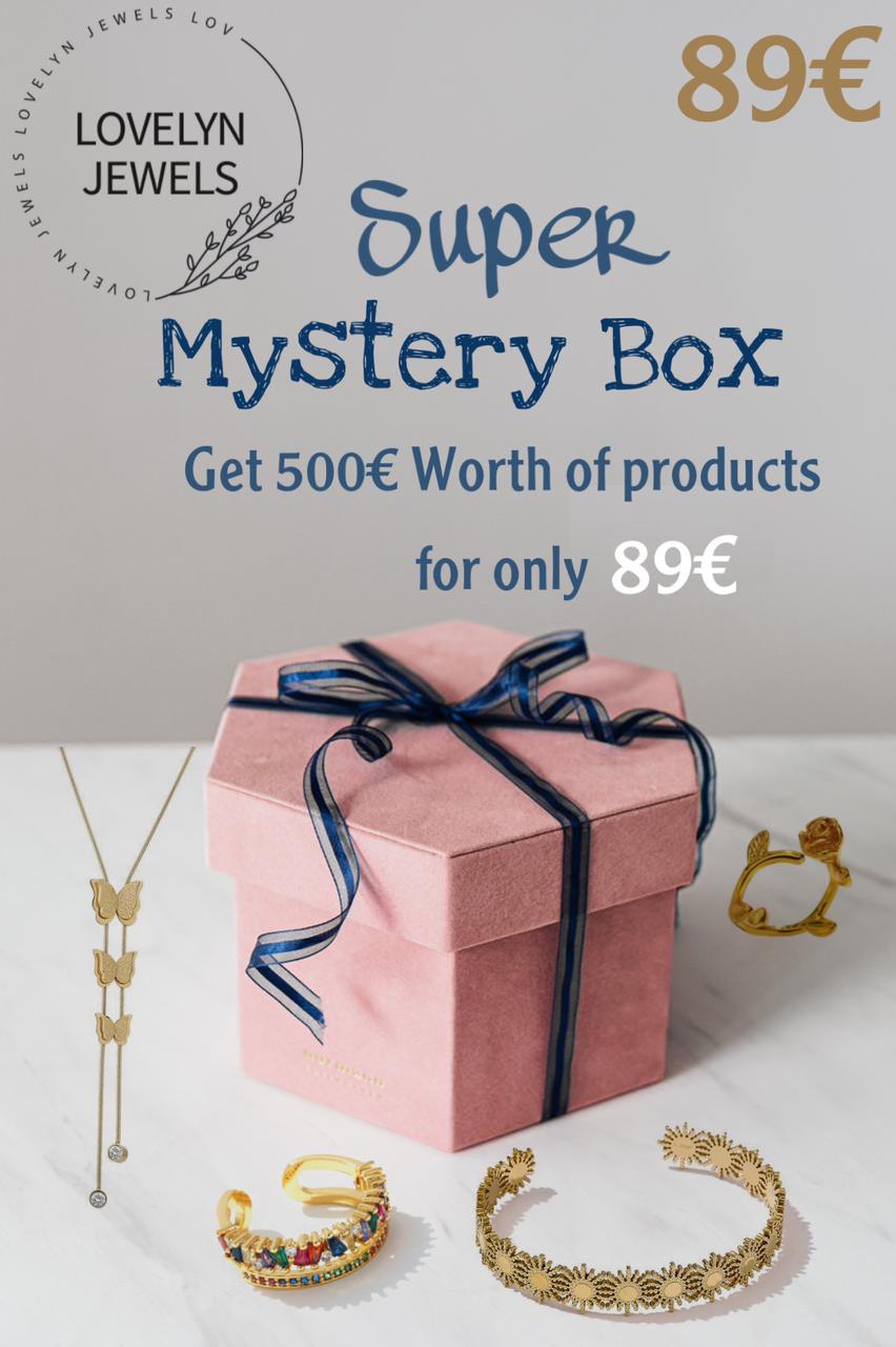 SUPER MYSTERY BOX